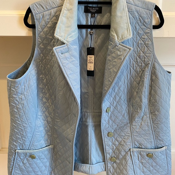 Talbots Woman’s 1X light blue vest. - Picture 3 of 6